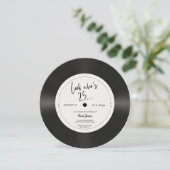 Retro vinyl record look who’s 25, 25th birthday  kaart (Staand voorkant)