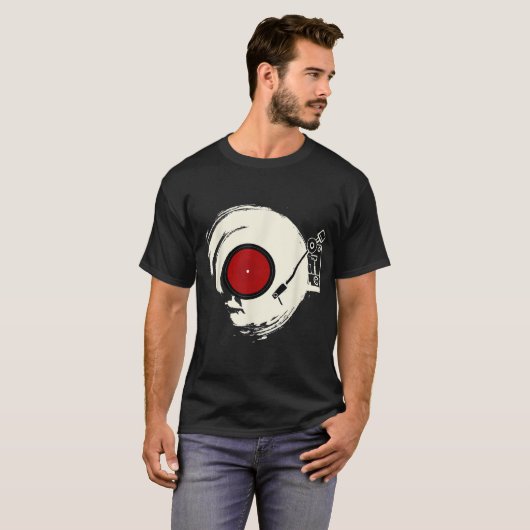 Retro Vinyl Record Turntable Design T-shirt (Voorkant volledig)