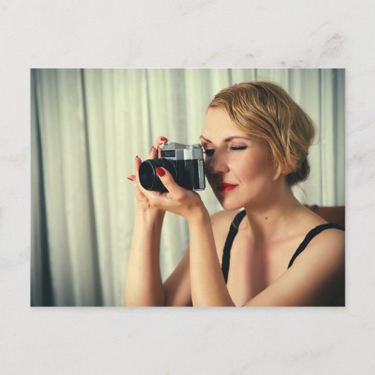 Retro vrouw met camera briefkaart (Voorkant)