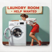 Retro Vrouw Met Een Wasserij Hulp Gezocht Teken Muismat (Voorkant)