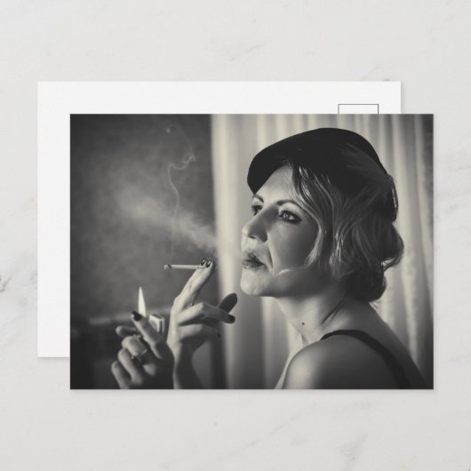 Retro vrouw roken briefkaart (Voorkant / Achterkant)