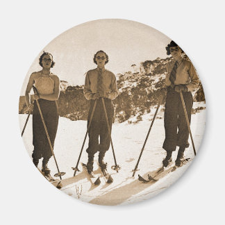 Retro Vrouwen Skiën 'Ski Bums 1942' Magneet