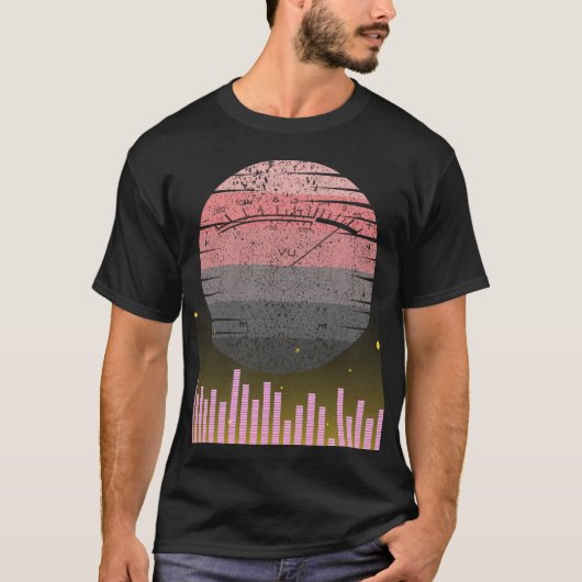 Retro VU Meter Hi-Fi Stereo Muziek Lover Design T-shirt (Voorkant)