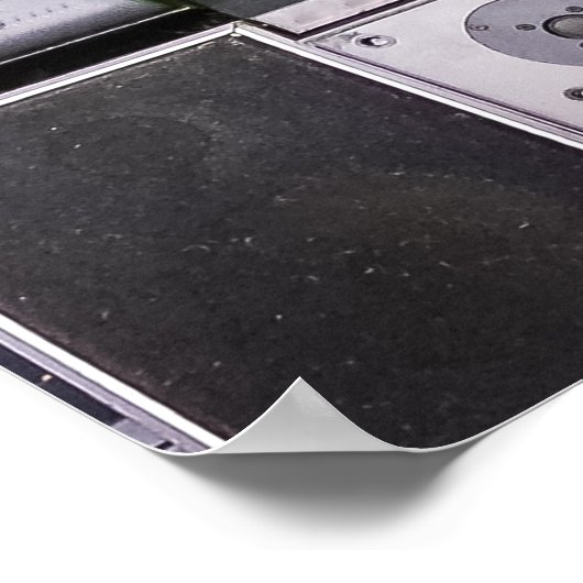 Retro Wall-Hung: luidsprekerontwerp Poster (Hoek)