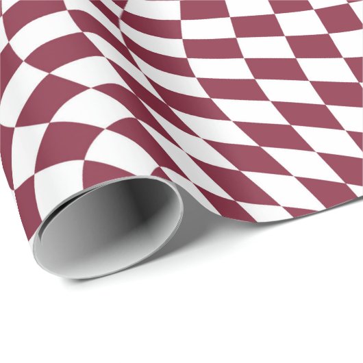 Retro Warped Burgundy White Checkered Cadeaupapier (Rol Hoek)