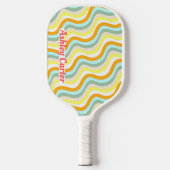 Retro Waves 80s Vertical Name in Red Pickleball Paddle (Voorkant)
