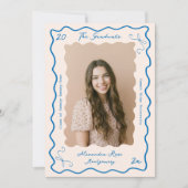Retro Wavy Hand Drawn Bow Grad Photo Graduation Aankondiging (Voorkant)