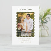 Retro Wavy Lijst Foto groen en wit huwelijk Bedankkaart (Staand voorkant)