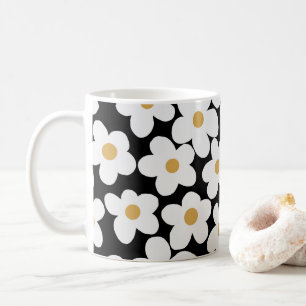 Retro White Yellow Big Daisy Flowers Black Design Koffiemok