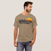 Retro Whitefish Montana Mountain Sunset Winter T-shirt (Voorkant volledig)