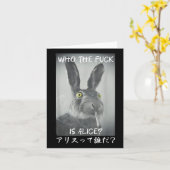 Retro Wie de F_ck is Alice Funny Rabbit Kaart (Gele Bloem)