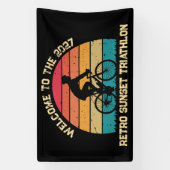 Retro Wielrennen Zonsondergang Custom Triatlon Spandoek (Verticaal)