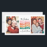 Retro wij geloven in de Kerstman Kerstmis familie Feestdagenkaart<br><div class="desc">Verspreid vreugde,  liefde en een sprintje feestvreugde en breng een vrolijke  sfeer naar je naaste en dierbaarste met deze retro kerstkaart. Pas het aan met drie van je favoriete familiefoto's die de magie van het seizoen vastleggen.</div>