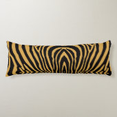 RETRO WILD ANIMAL PRINT PATROON GOUD ZWART GESTREE LICHAAMSKUSSEN (Voorkant)