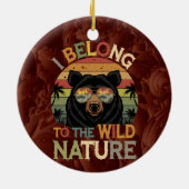 Retro Wild Natuur Beer met zonnebril Keramisch Ornament (Achterkant)
