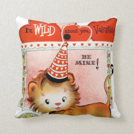 Retro  wild over je Valentijn Kussen