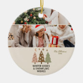 Retro Winter Kisses & Snowflake Wishes Keramisch Ornament (Voorkant)