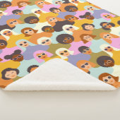 Retro Women of the World Pattern Sherpa Deken (3/4)