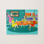 Retro Women's Card Game Puzzle Legpuzzel<br><div class="desc">Deze Retro Women's Weekly Card Game Puzzle toont een cartoon van vier moderne vrouwen uit het midden van de eeuw op een feestje. Ze socialiseren in een stijlvolle eetkamer. Op een turquoise en een blauwgroen bakstenen muur, is er een Mid Century Modern Wereldbol Kunst Stretched Canvas Druk beschikbaar bij de...</div>