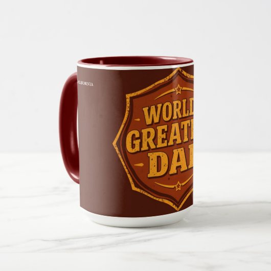 Retro World's Greatest Dad Badge Mug | Customizabl Mok (Voorkant links)