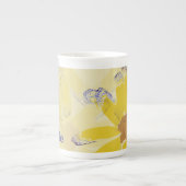 Retro Yellow Daisy Monogrammed Porselein Kop (Voorkant)