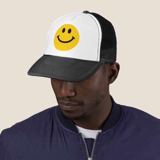 Retro Yellow Happy Face Trucker Pet (In situ)