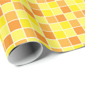 Retro Yellow Oranje Checkers Square Patroon Cadeaupapier (Rol Hoek)