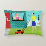 Retro zaterdagochtend Accent Pillow Decoratief Kussen<br><div class="desc">Welkom in de voorsteden! Deze Retro Zaterdagochtend 's ochtends Accent Pillow is voorzien van een aantrekkelijk minimalistisch stel cartoons in hun kleine hoek van het paradijs. Vanuit het raam van een turkooishuis en een blauwgroen baksteenhuis zien we Mrs Homemaker. De mooie roodkop draagt een hete roze kikker. Ze houdt een...</div>