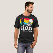 Retro Zion Nationaal Park Utah T-shirt (Voorkant volledig)