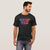 Retro zomervakantie vibes Schattigee zomervakantie T-shirt (Voorkant volledig)