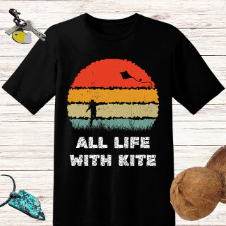 Retro zon ALLE LEVEN MET KITE surfen 4 kitesurfer T-shirt