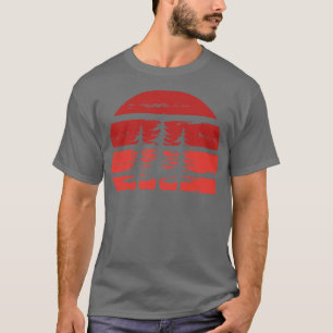 Retro zon minimalist met dennenboom silhouet 6 t-shirt