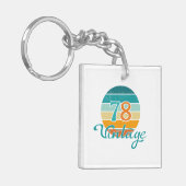 Retro Zonsondergang 78 Vintage Vervuild Sleutelhanger (Voorkant Links)