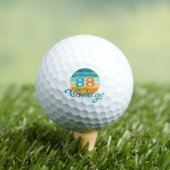Retro Zonsondergang 88 Vintage Vervuild Golfballen (Insitu Shirt)