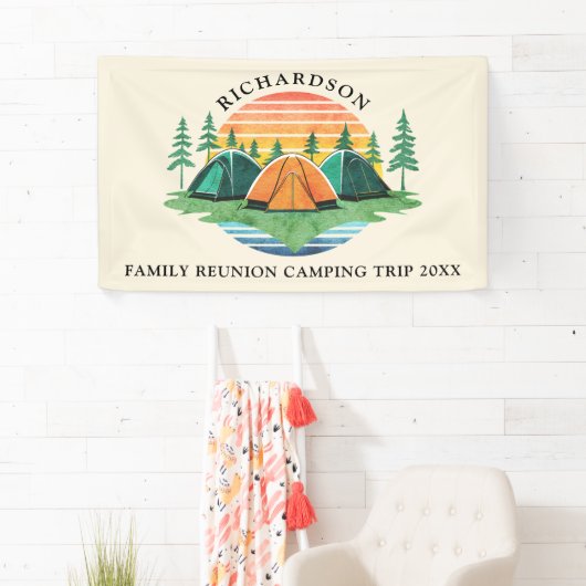 Retro Zonsondergang Bos Camping Aangepaste Familie Spandoek (Insitu)