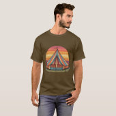 Retro Zonsondergang Circus Tent T-shirt (Voorkant volledig)