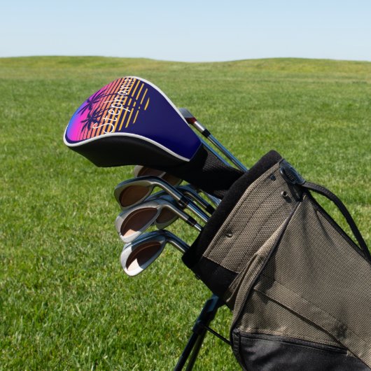 Retro zonsondergang Persoonlijk Golfheadcover (Insitu)