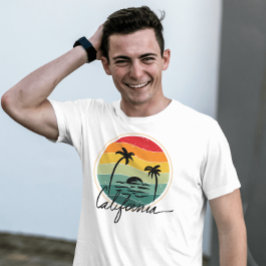 retro zonsondergang Zomer Californië palmstrand T-shirt
