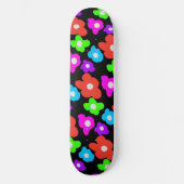 Retro Zwart Rainbow pride kleur Bloemen Patroon Persoonlijk Skateboard (Voorkant)
