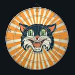 Retro  zwarte kat dart board dartbord<br><div class="desc">Super coole retro  zwarte kattenprintplaat met oranje zonnestralen.</div>