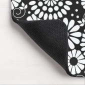 Retro zwarte witte bloemen mousepad muismat (Hoek)