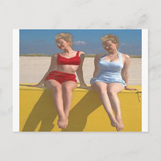 Retro zwemschoonheid op dok briefkaart (Voorkant)