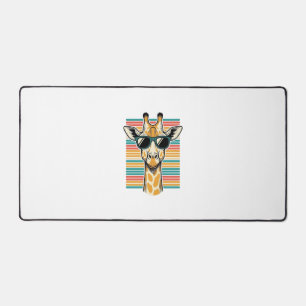 Retrobril met giraffe streep vector ontwerp bureaumat