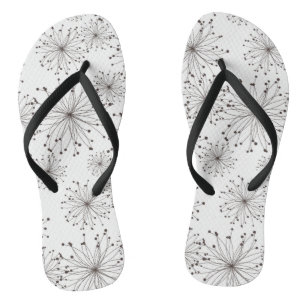 Retroflorale achtergrond teenslippers