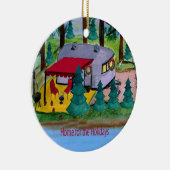 Retroluchtstroomcamper op het kerstagebergte keramisch ornament (Rechts)