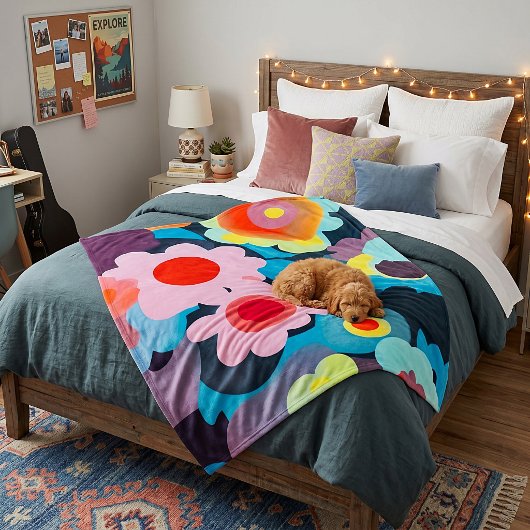 Retromod bloemen fleece deken