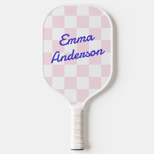 Retronaam lichtroze wit dambordpatroon pickleball paddle (Voorkant)