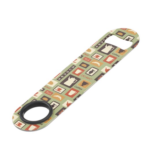 Retropatroon met keukengerei voor het ontbijt speed flessenopener (Voorkant Gekanteld)