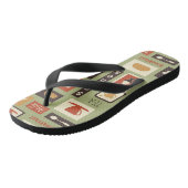 Retropatroon met keukengerei voor het ontbijt teenslippers (Schuin)