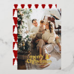 Retrotypografie moderne volledige foto folie feestdagenkaart<br><div class="desc">Retrotypografie moderne fotokerst. De tekst en de achtergrondkleuren kunnen worden aangepast. Deel van een collectie</div>
